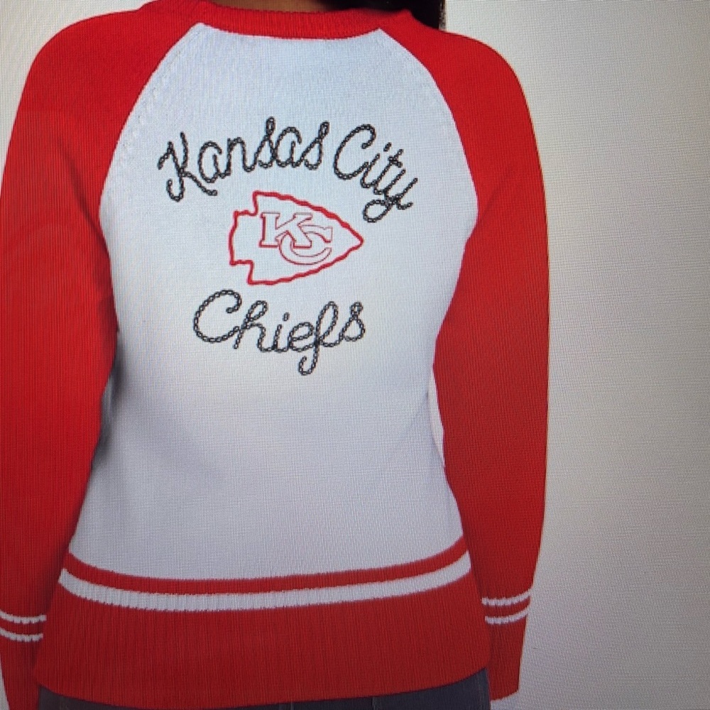 Kansas City Chiefs Red and White Sweater - Picture 2 of 3